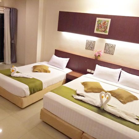 7 Sky Residency Hotel Patong Eksteriør billede