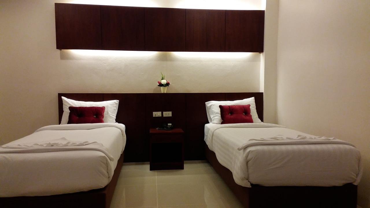 7 Sky Residency Hotel Patong Eksteriør billede