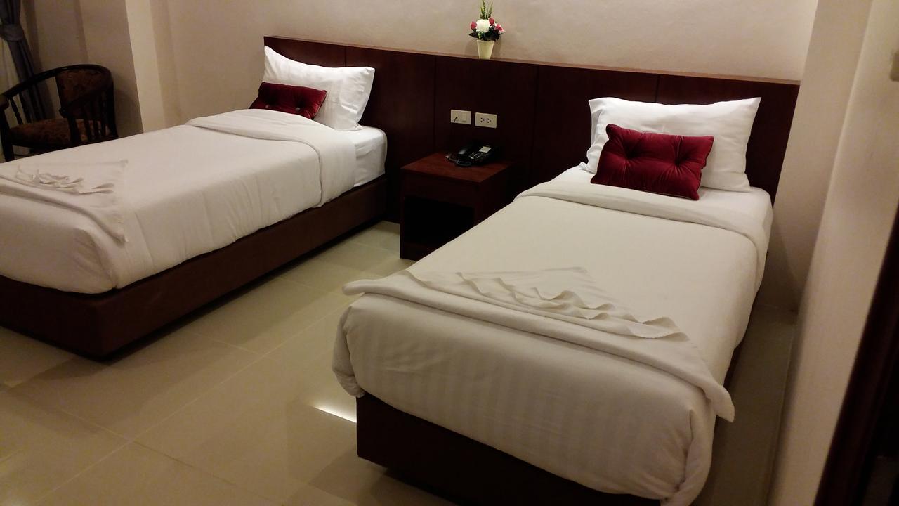 7 Sky Residency Hotel Patong Eksteriør billede