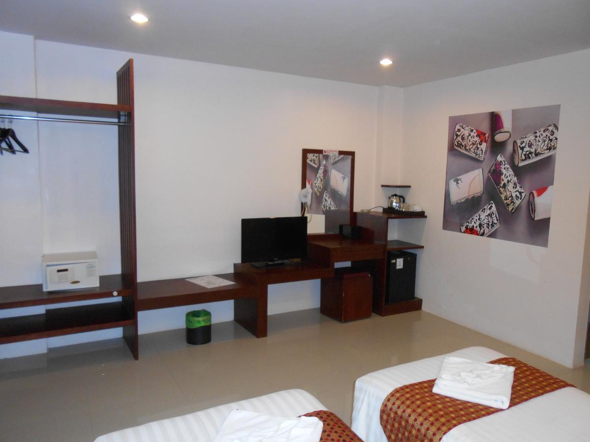 7 Sky Residency Hotel Patong Eksteriør billede