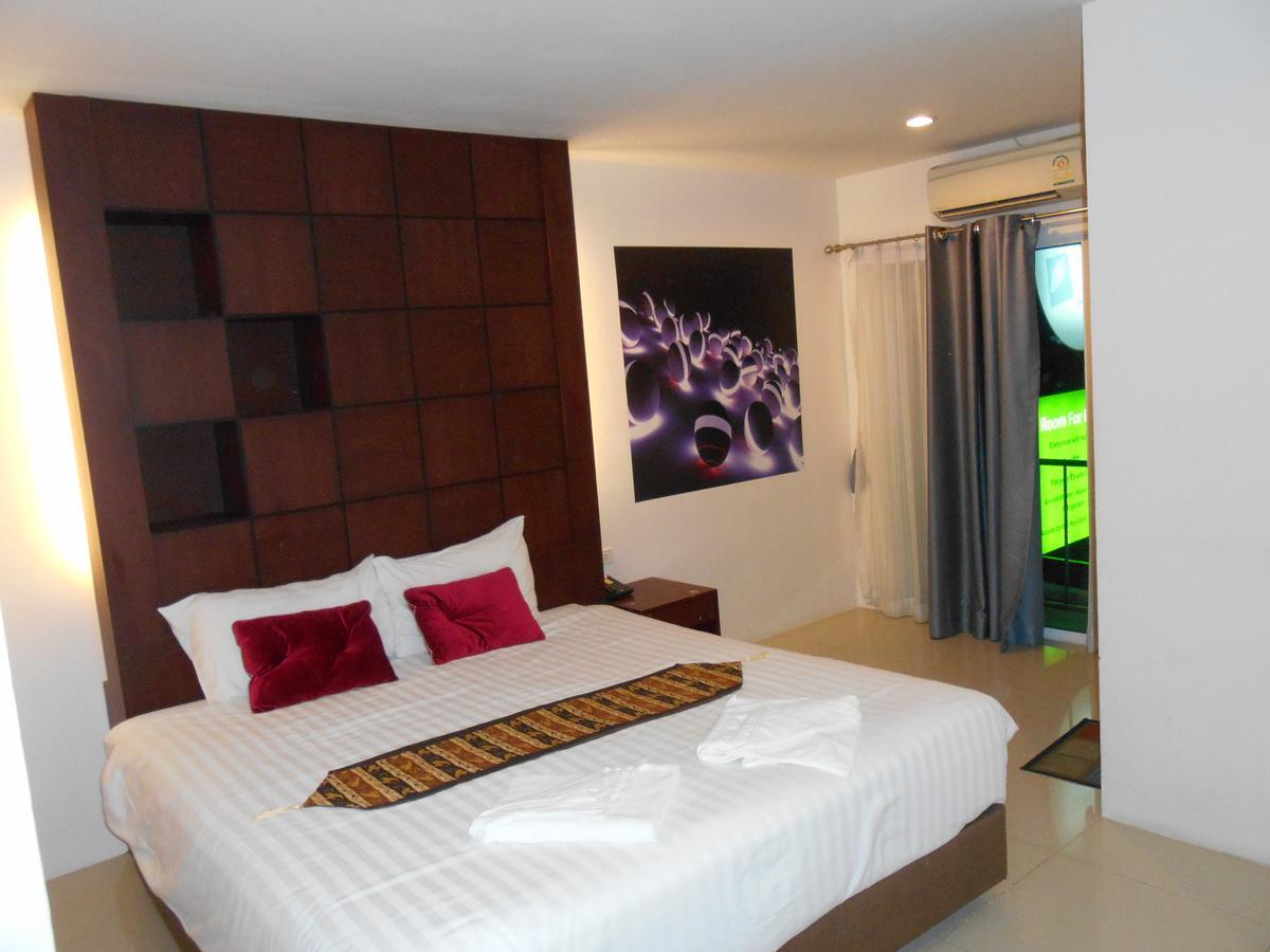 7 Sky Residency Hotel Patong Eksteriør billede