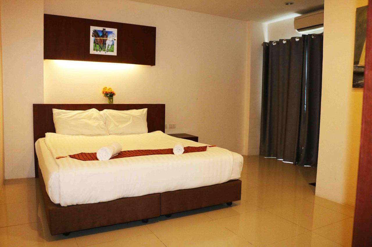 7 Sky Residency Hotel Patong Eksteriør billede