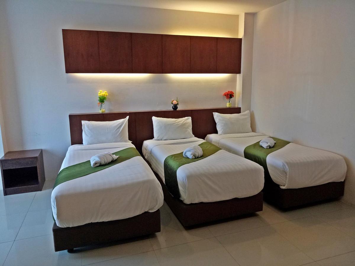 7 Sky Residency Hotel Patong Eksteriør billede