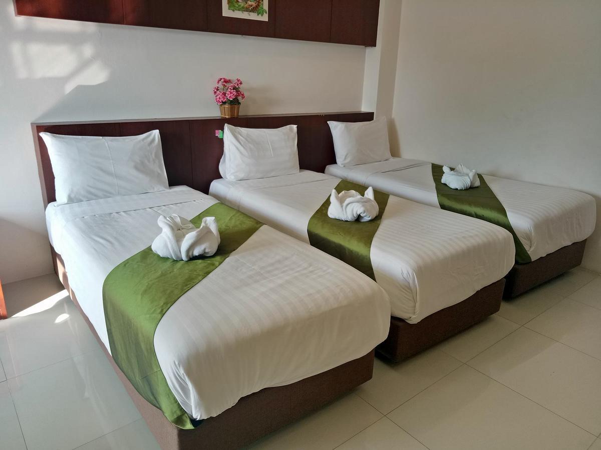 7 Sky Residency Hotel Patong Eksteriør billede