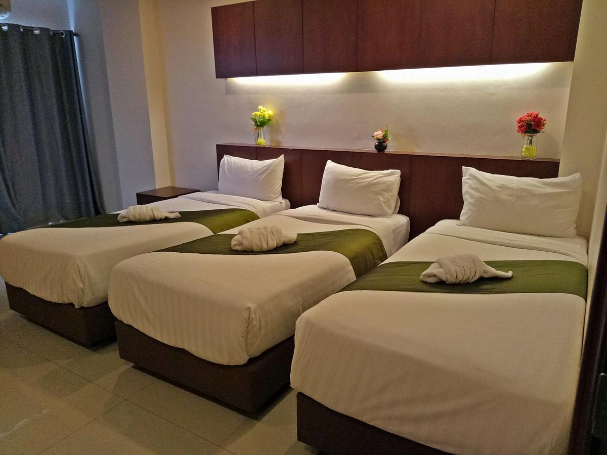 7 Sky Residency Hotel Patong Eksteriør billede