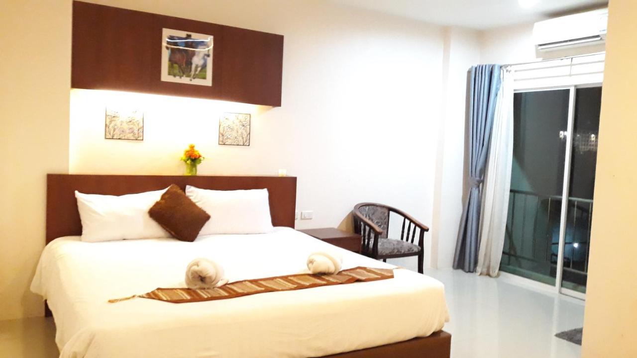 7 Sky Residency Hotel Patong Eksteriør billede