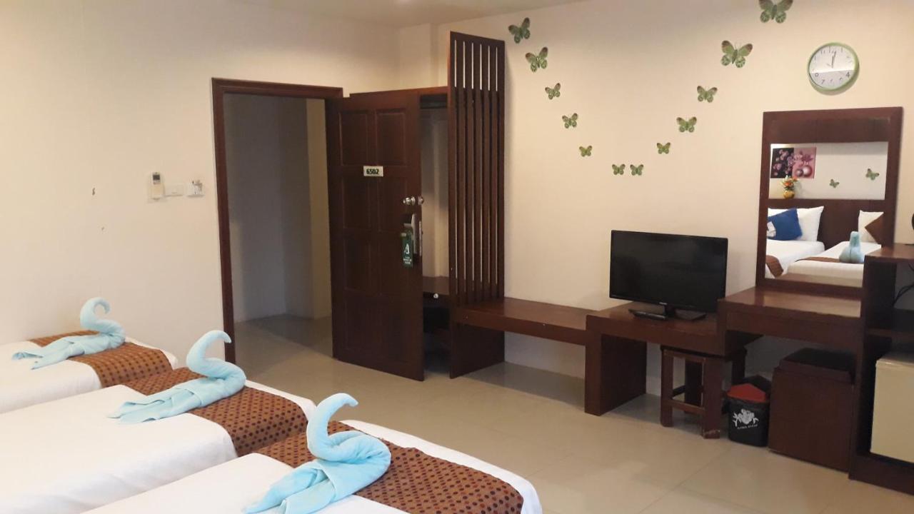 7 Sky Residency Hotel Patong Eksteriør billede