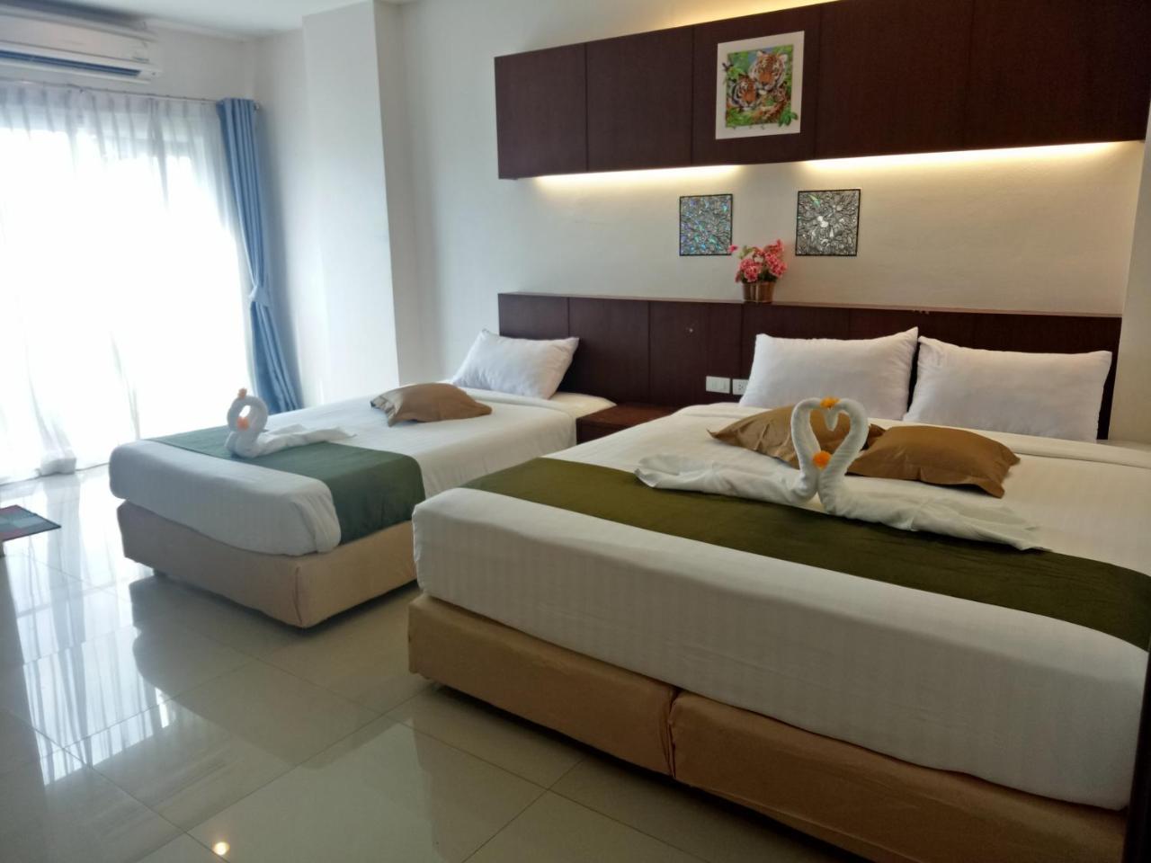 7 Sky Residency Hotel Patong Eksteriør billede