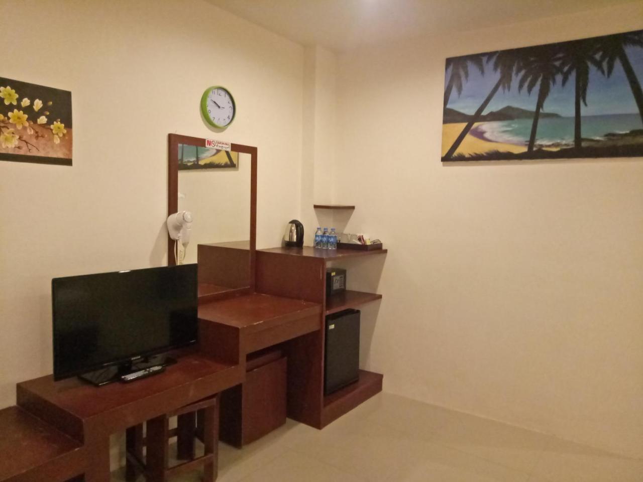 7 Sky Residency Hotel Patong Eksteriør billede